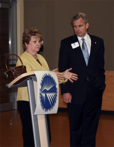 Judy Clibborn and freshman state senator Steve Litzow address the Mercer Island Chamber during a recent lunch.