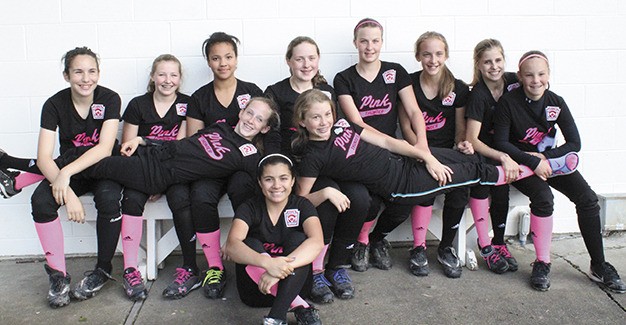 The Pink Thunder fastpitch team includes several players from Mercer Island.