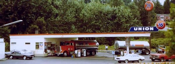 Windle’s Union 76 on Mercer Island in the late 1970s.