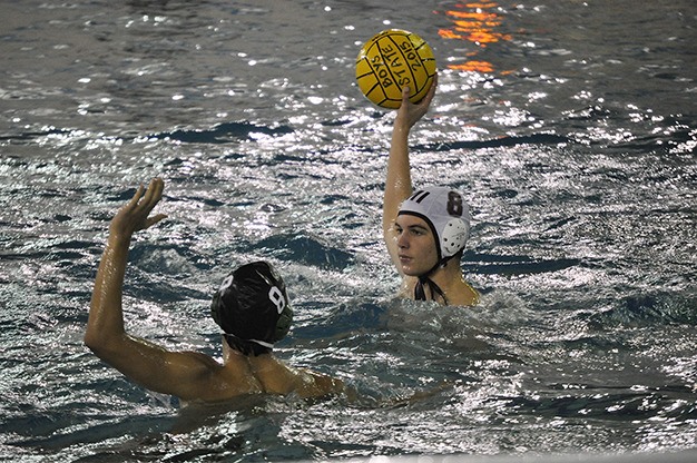 Nik Lacrampe looks to shoot at Rogers Pool during regional competition last weekend.