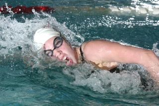 Chad Coleman/Mercer Island Reporter The Mercer Island girls swim team scored 893 points during the Mukilteo Invitational against 29 other teams. The next closest competitor was Snohomish High School with 525.5 points at the King County Aquatic Center on Saturday
