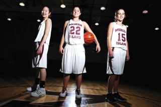 Chad Coleman/Mercer Island Reporter Mercer Island girls varsity basketball freshmen