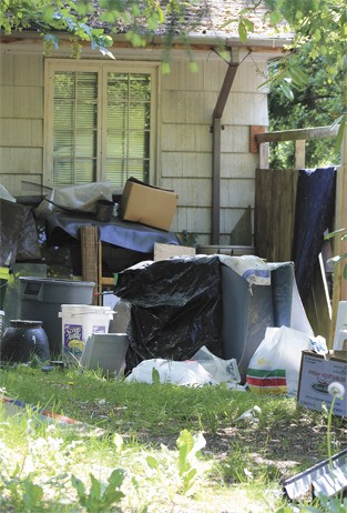 A portion of the front yard at 6601 S.E. 25th St.