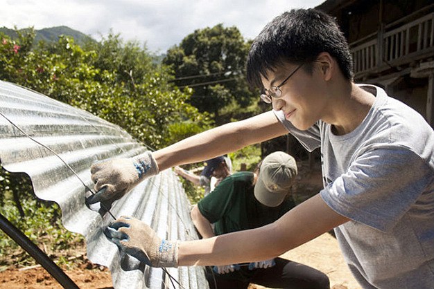 MIHS student Piljin Kwak volunteered in Nepal to help with the earthquake aftermath.