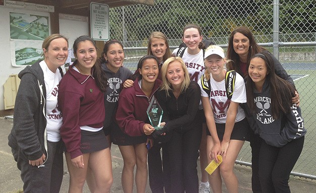 The Mercer Island girls tennis team won the district title on Wednesday