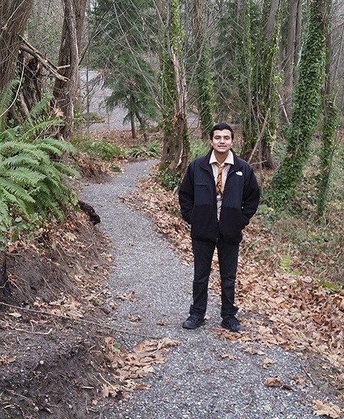 Boy Scout Rajan Parikh of Troop 624