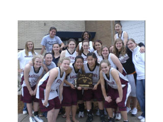 The Mercer Island girls varsity basketball team finished third in the Oregon City tournament.