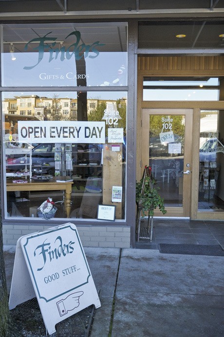 Finders will be closing its doors for the final time this month after 30 years of business on Mercer Island.