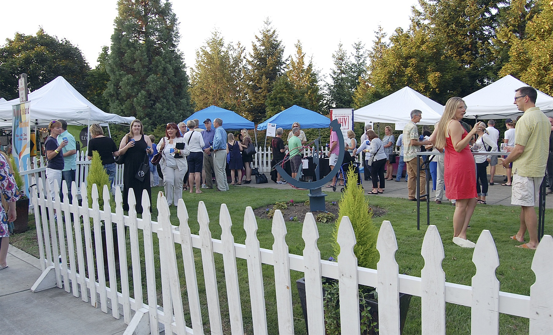 Mercer Island Art Uncorked will feature 17 vintners