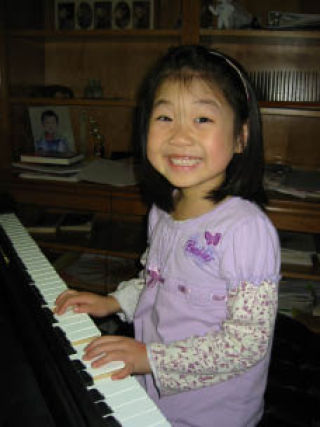 Lakeridge student Hannah Zhao is a finalist in the PTA Reflections arts contest for an original music composition.