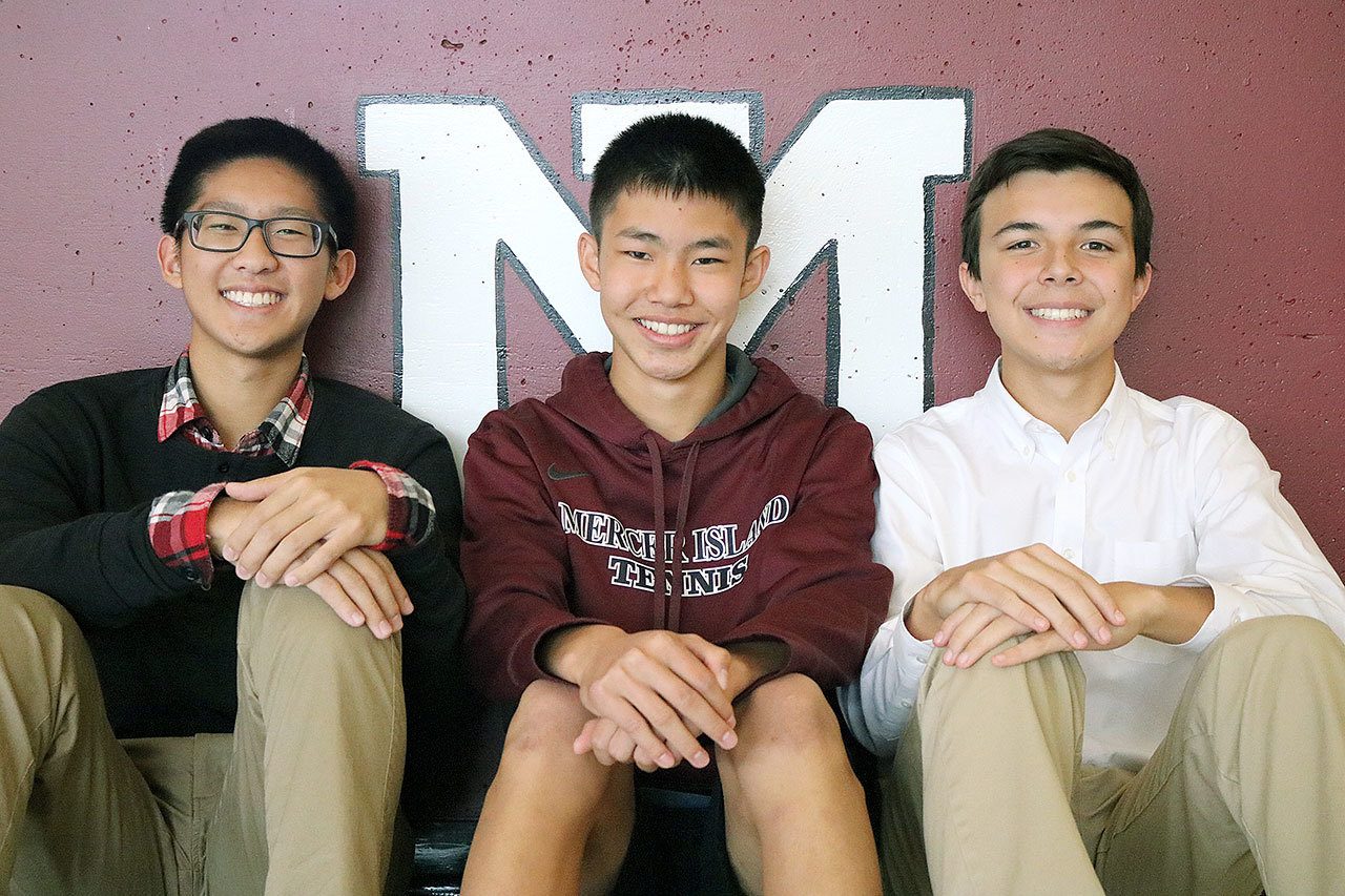 From left, Mercer Island boys tennis players Jonah Tang, Zach Chew and Kevin Chen. Joe Livarchik/staff photo.