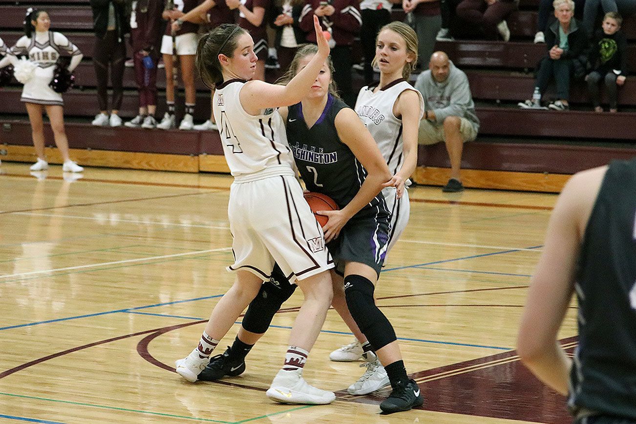 Mercer Island girls capture KingCo 3A crown, finish league play undefeated