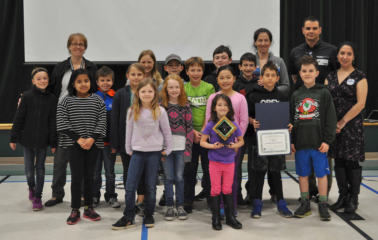 Shortly after Earth Day, Lakeridge Elementary was honored for its environmental education programs, receiving the Green Ribbon Schools award on May 4. Photo courtesy of Nancy Weil