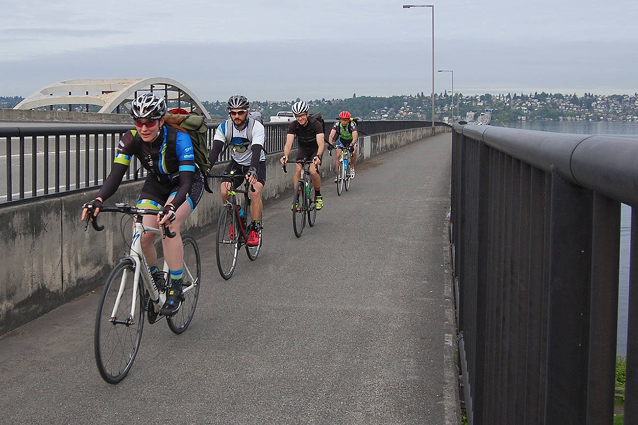 Cyclists pedal across Mercer Island for Bike to Work Day