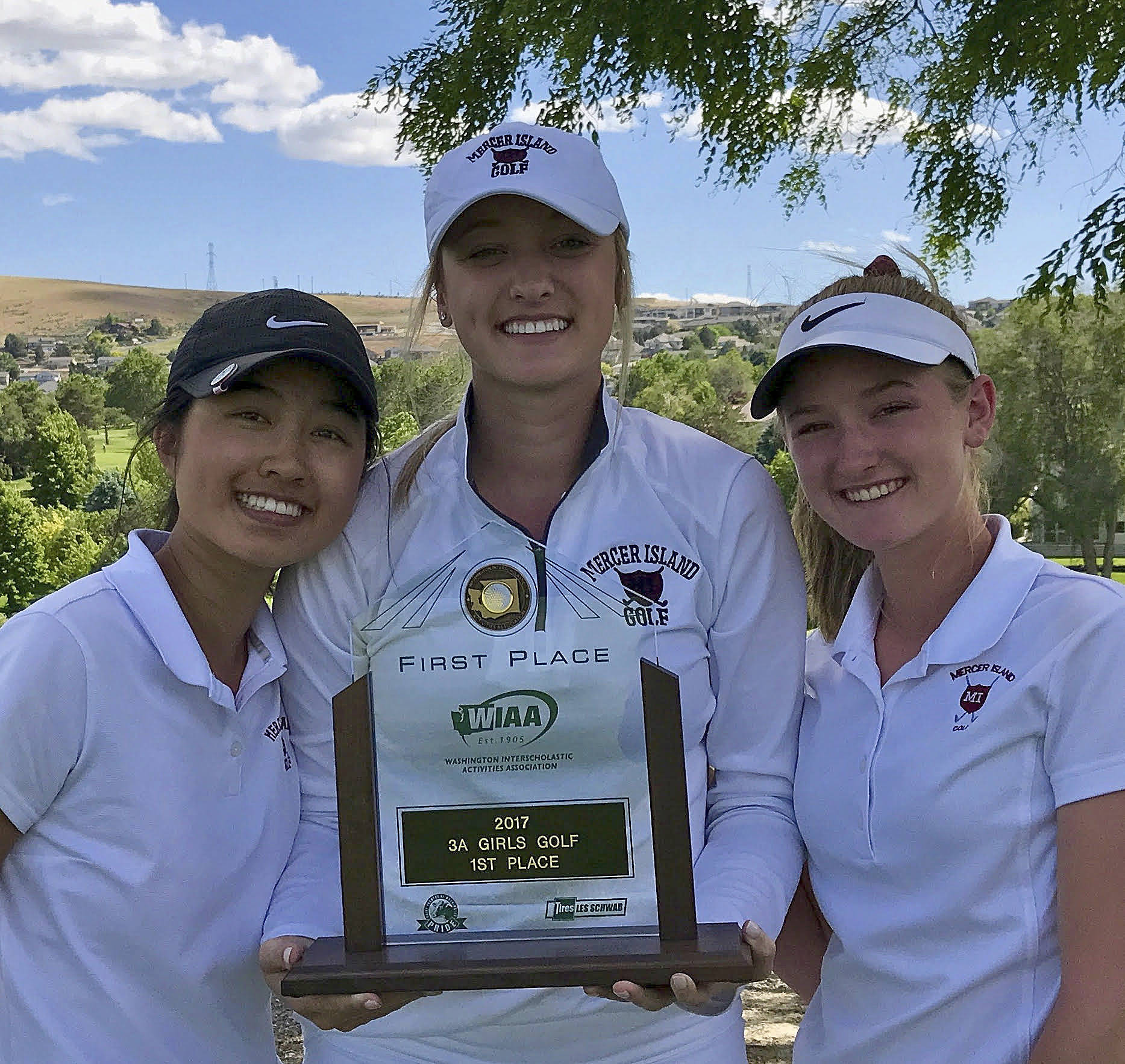 Photo courtesy of Tim Okamura                                The Mercer Island Islanders girls golf team captured the Class 3a state championship on May 24 at Canyon Lakes Golf Course.
