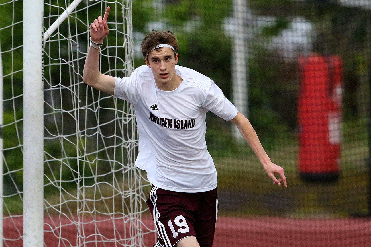 Meek will play collegiate soccer for the Huskies