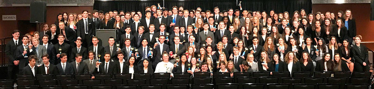 Record 135 Mercer Island students qualify to compete in state DECA conference