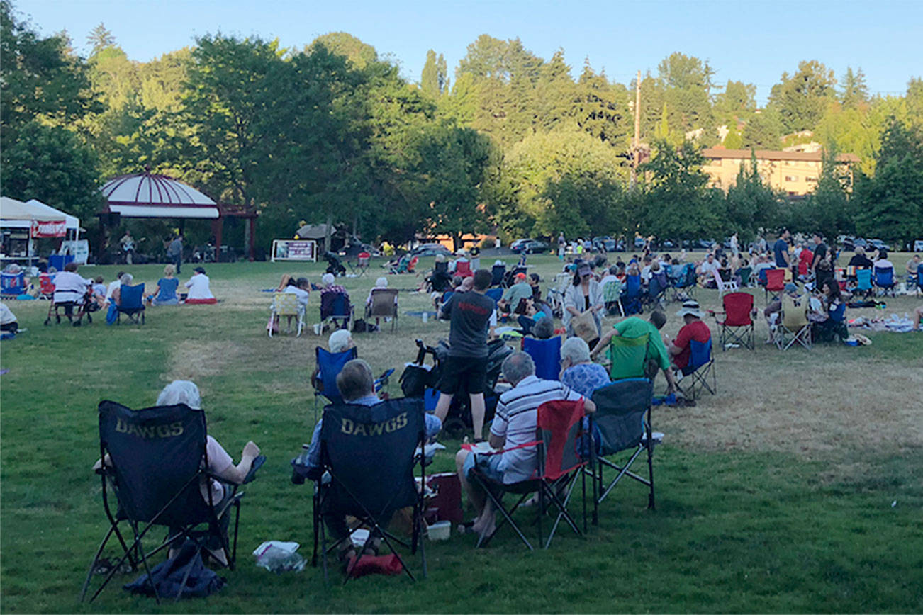 Mercer Island celebrates Women’s Equality Day along with final summer concert