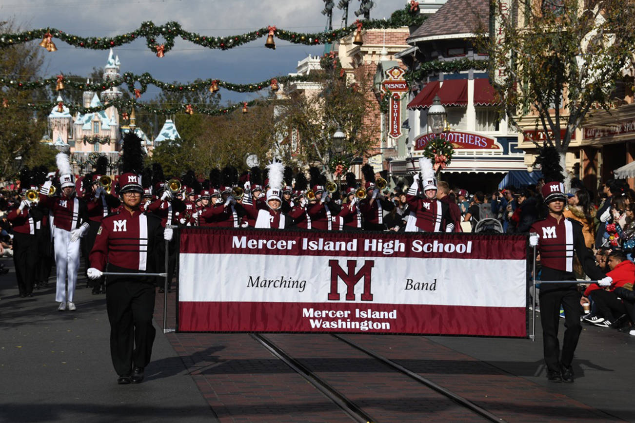 MIHS band marches with Puerto Rican band in Tournament of Roses parade