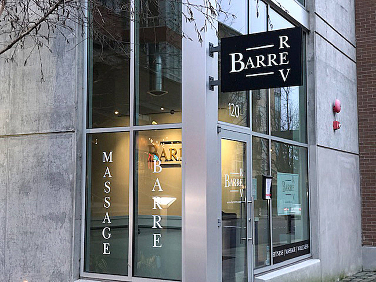 The Barre Rev studio took over a location that was previously occupied by The Dailey Method, a franchise fitness studio. Kaelyn Adams, owner of Barre Rev, had only two weeks to convert the space to her own studio. Photo courtesy of Kaelyn Adams