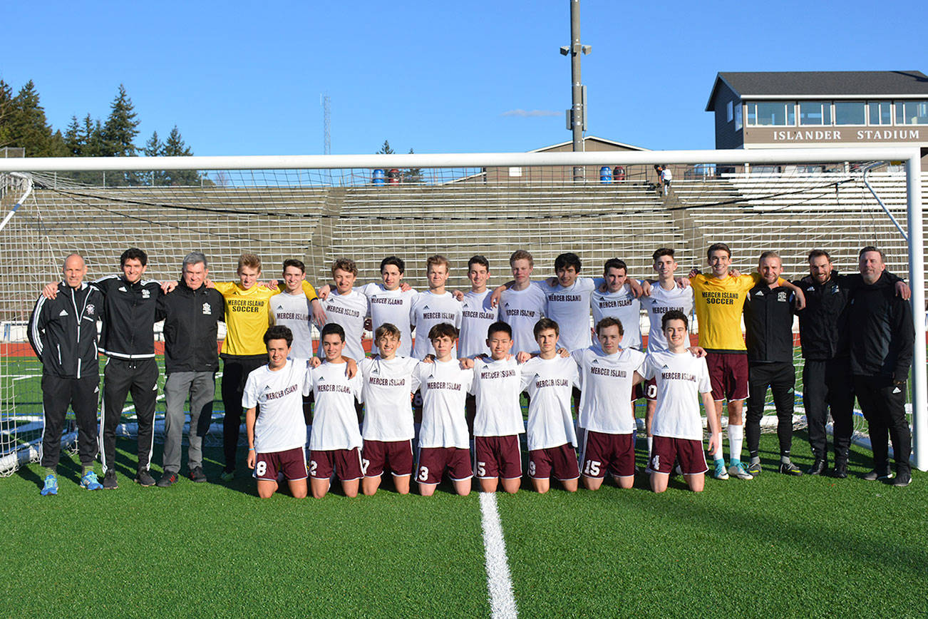 The Mercer Island Islanders varsity boys soccer team is looking forward to the 2019 season. Photo courtesy of Sophy Yang