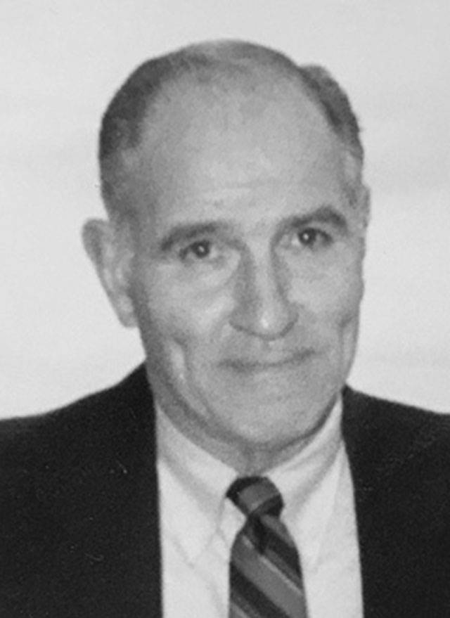 ROBERT (BOB) TULLY BRAGG