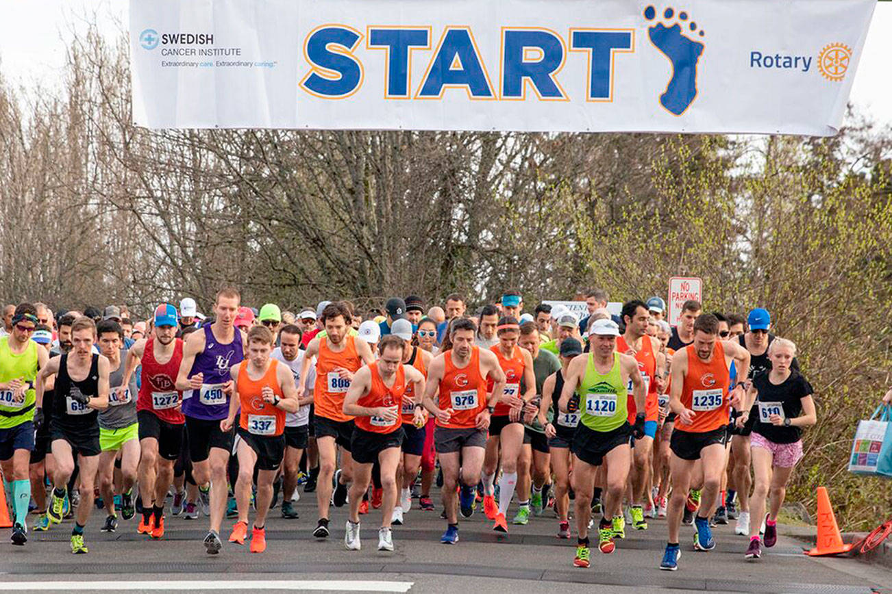 Mercer Island Half brings out runners, volunteers