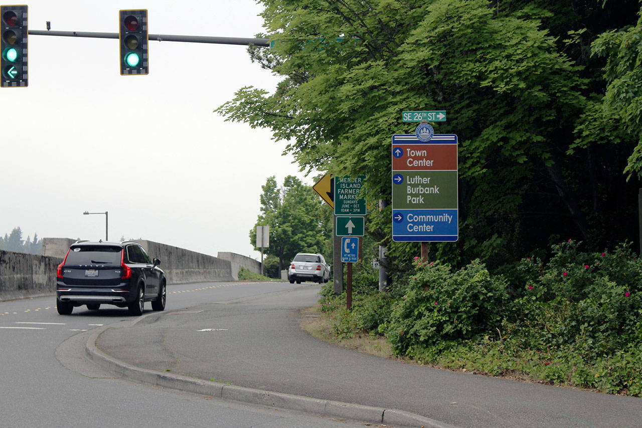 Mercer Island now hosts 16 new “wayfinding” signs around the city for visitors to easily locate key locations around the city. Kailan Manandic / staff photo