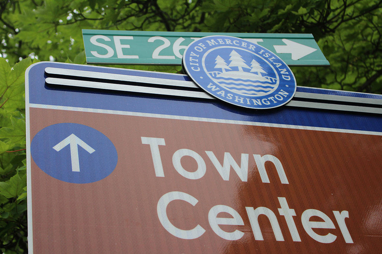 Mercer Island now hosts 16 new “wayfinding” signs around the city for visitors to easily locate key locations around the city. Kailan Manandic / staff photo