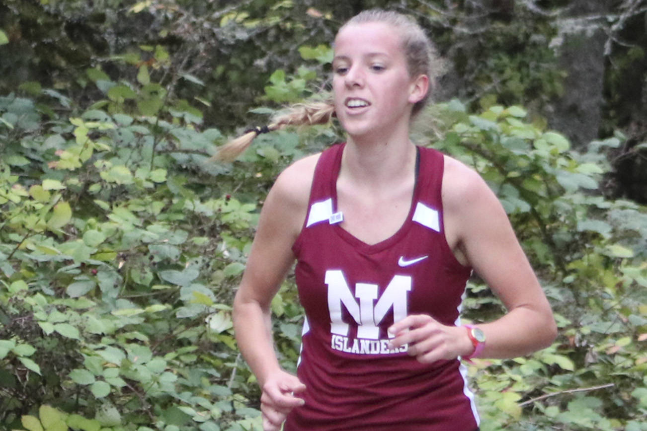 Mercer Island cross country competes on challenging course