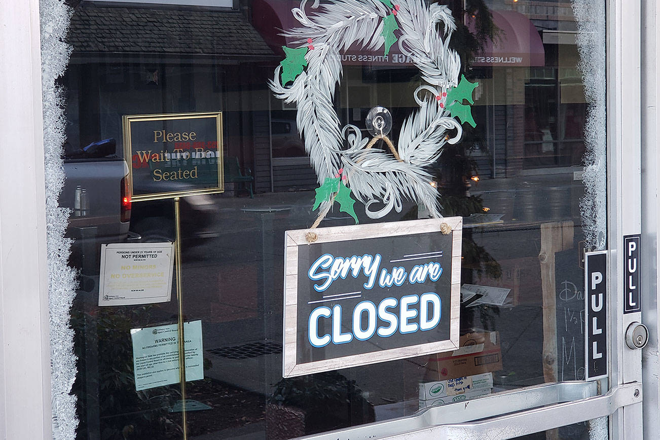 A “closed” sign at Jackson’s restaurant on Cole Street in downtown Enumclaw. Sound Publishing file photo