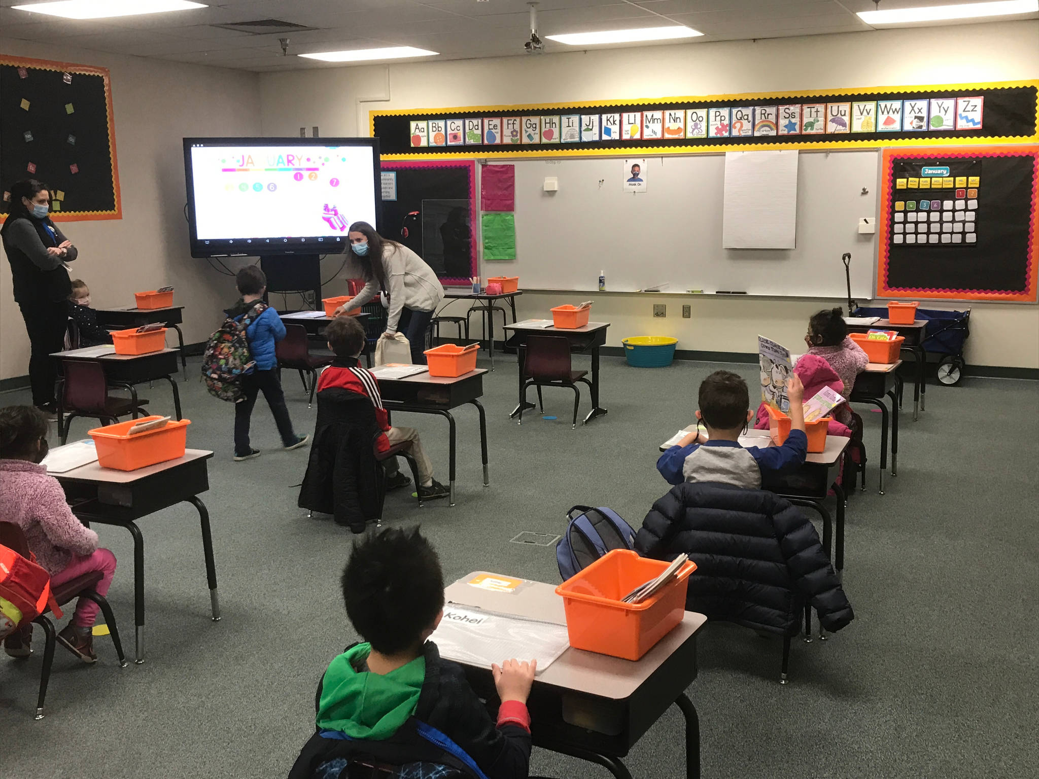 In-person kindergarten classes were back in session on Jan. 6 at Lakeridge (pictured), Northwood, Island Park and West Mercer elementaries. Photo courtesy of the Mercer Island School District