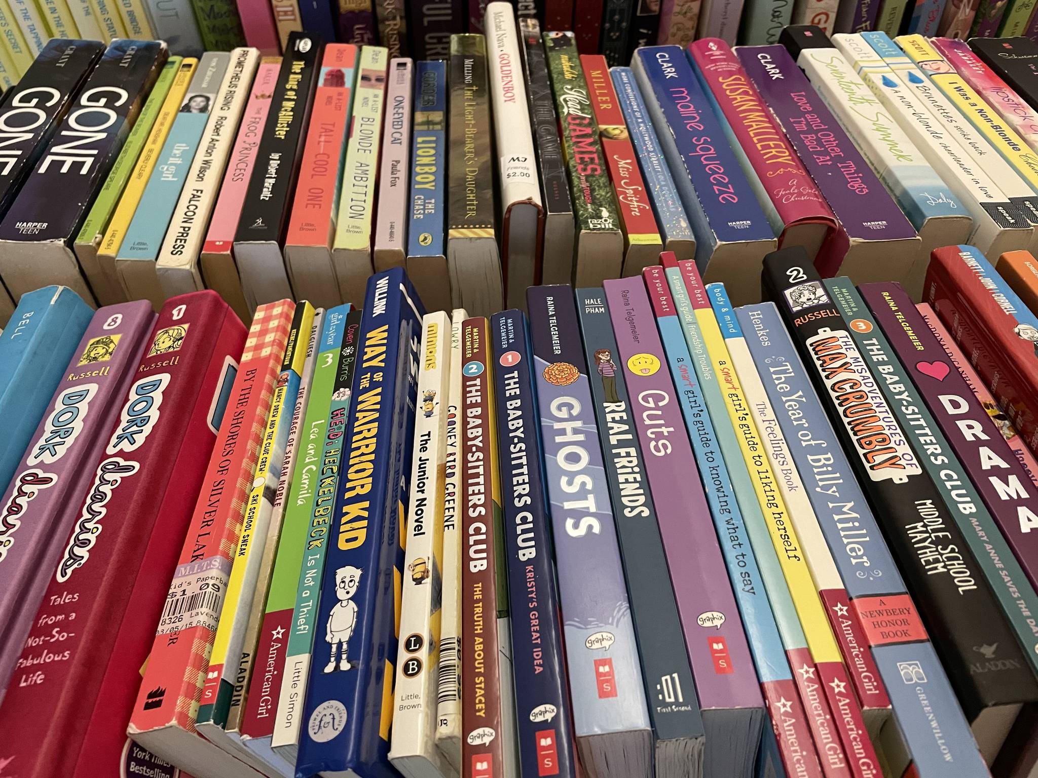 There are books a-plenty at the Friends of the Mercer Island Library pop-up store. Courtesy photo