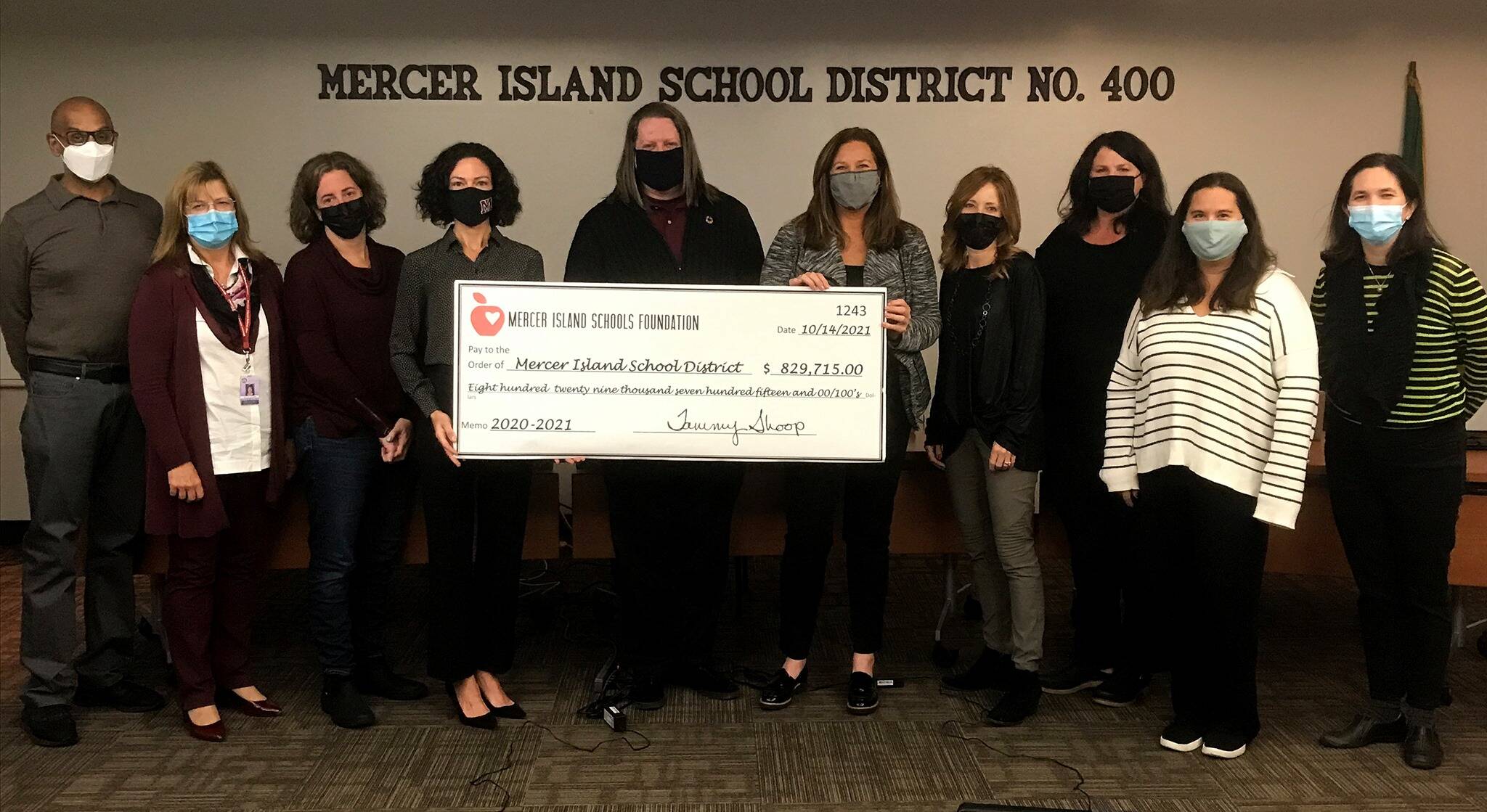 The Mercer Island Schools Foundation recently presented a donation of $829,715 to the Mercer Island School District at a school board meeting. This gift represents the proceeds from the 2020-21 fall and spring campaigns and will benefit programs serving students across the district. Photo courtesy of the Mercer Island School District