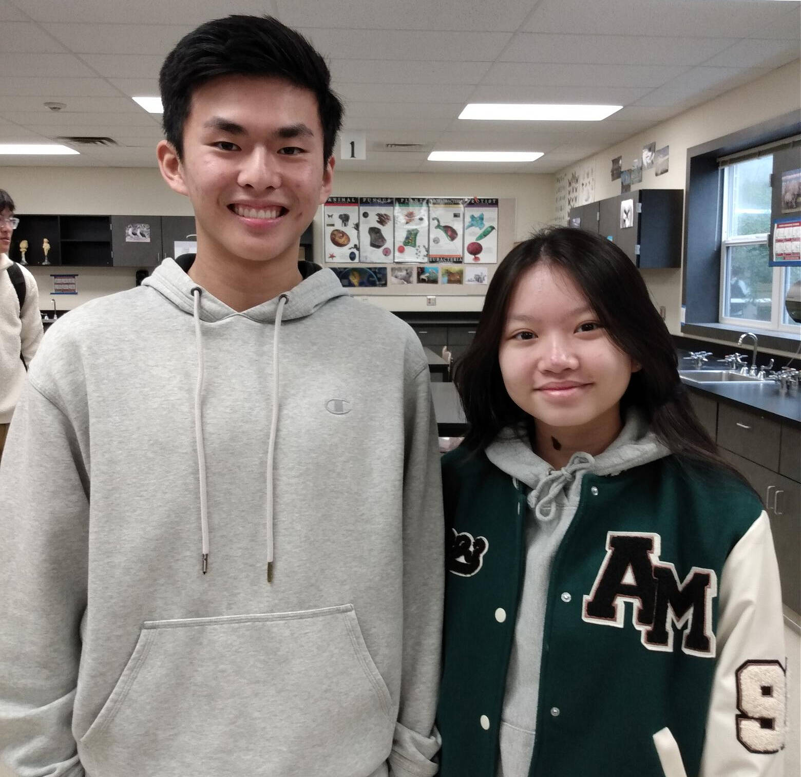 Mercer Island High School seniors Ryan Hsi and May Tran are co-captains of the winter coed TRIBE ultimate Frisbee team. Courtesy photo