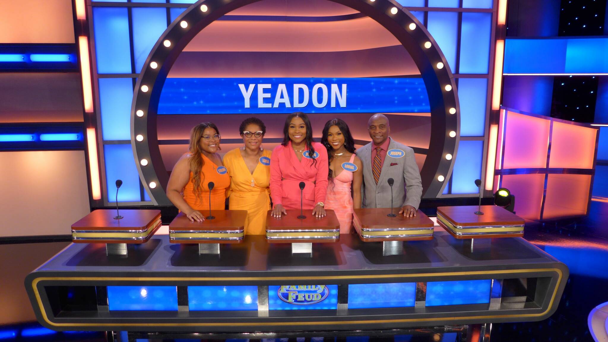 Mercer Island’s Yeadon family, from left to right, Stirling, Loria, Jemma, Lorial and Joseph on the Family Feud set. Photo courtesy of Family Feud
