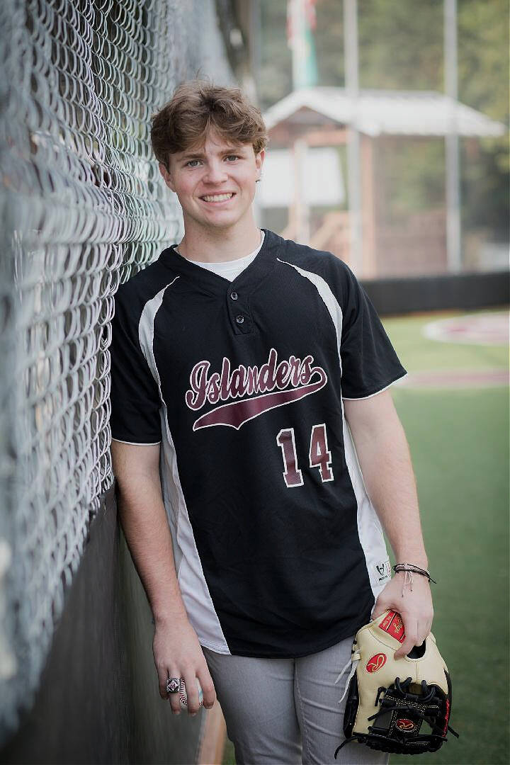 Mercer Island High School senior captain and third baseman Cutter Werdel. Photo courtesy of Stacy Vinnick