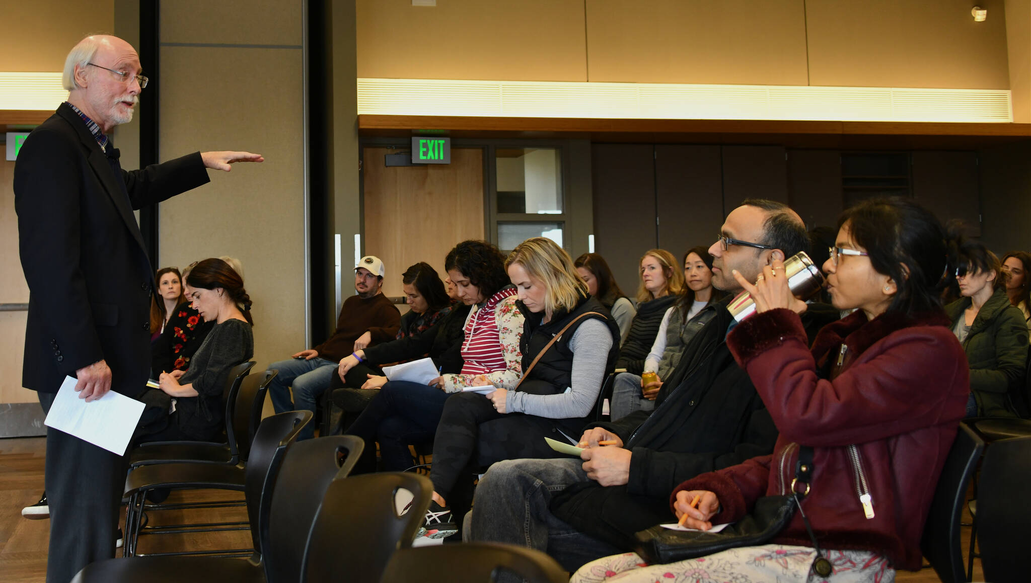 William Stixrud, PhD, speaks to parents about “Raising a Self-Driven Child” on March 8 at the Mercer Island Community and Event Center. Andy Nystrom/ staff photo