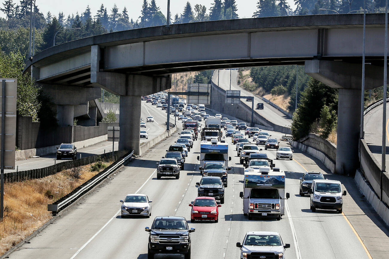Heavy traffic northbound on 1-5 in Everett, Washington on August 31, 2022. (Kevin Clark / The Herald)