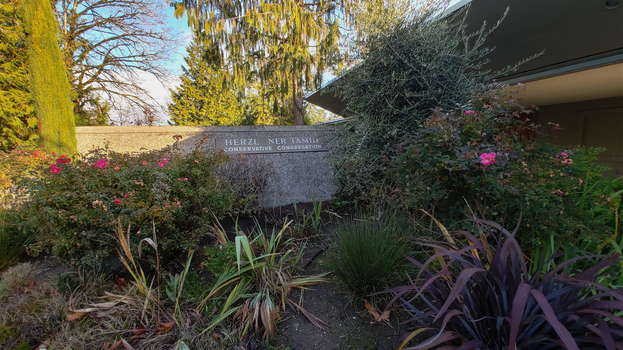 Herzl-Ner Tamid Conservative Congregation on Mercer Island. Andy Nystrom/ staff photo