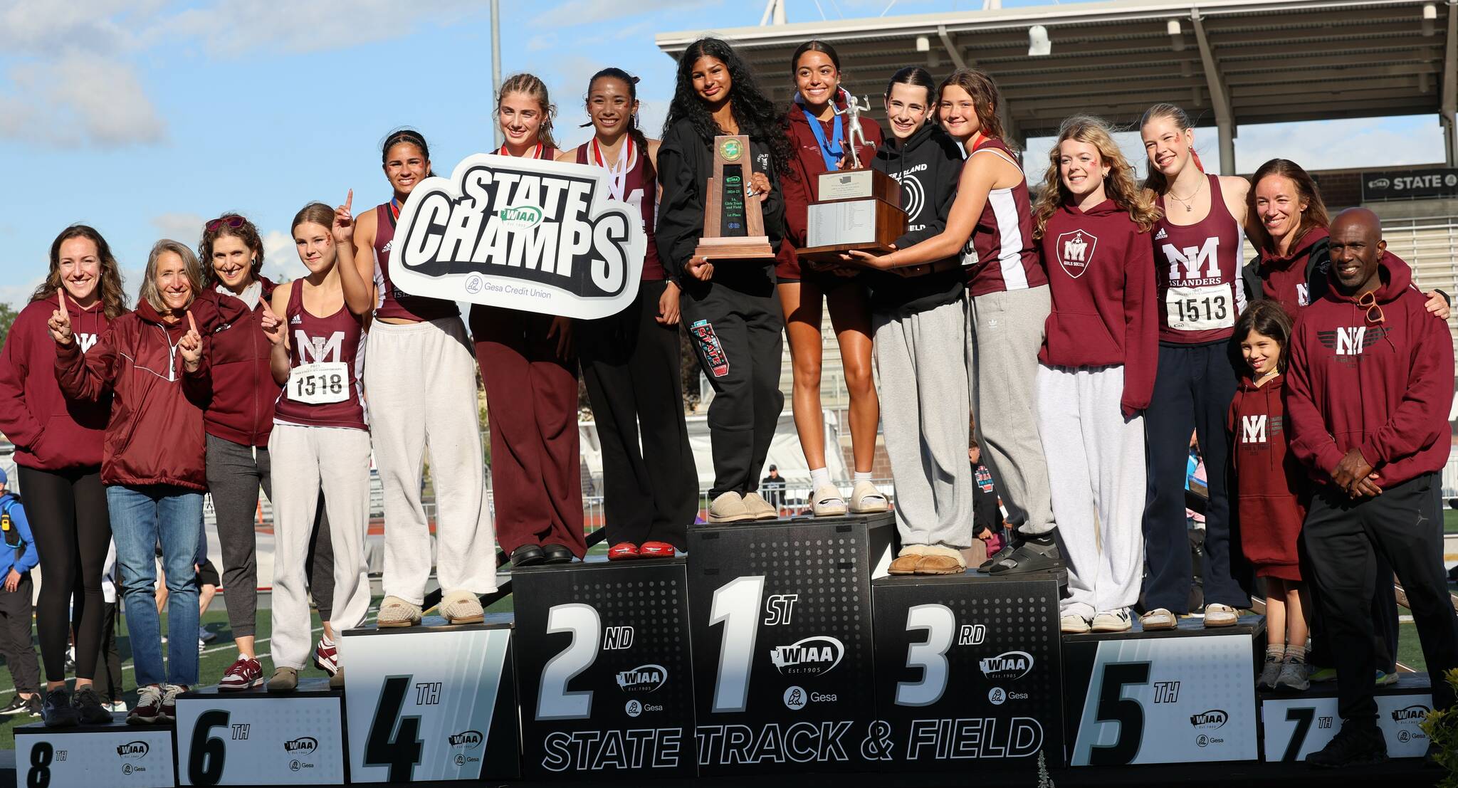 Mercer Island High School’s girls 3A state champion track and field team. Photo courtesy of Scott Knoblich
