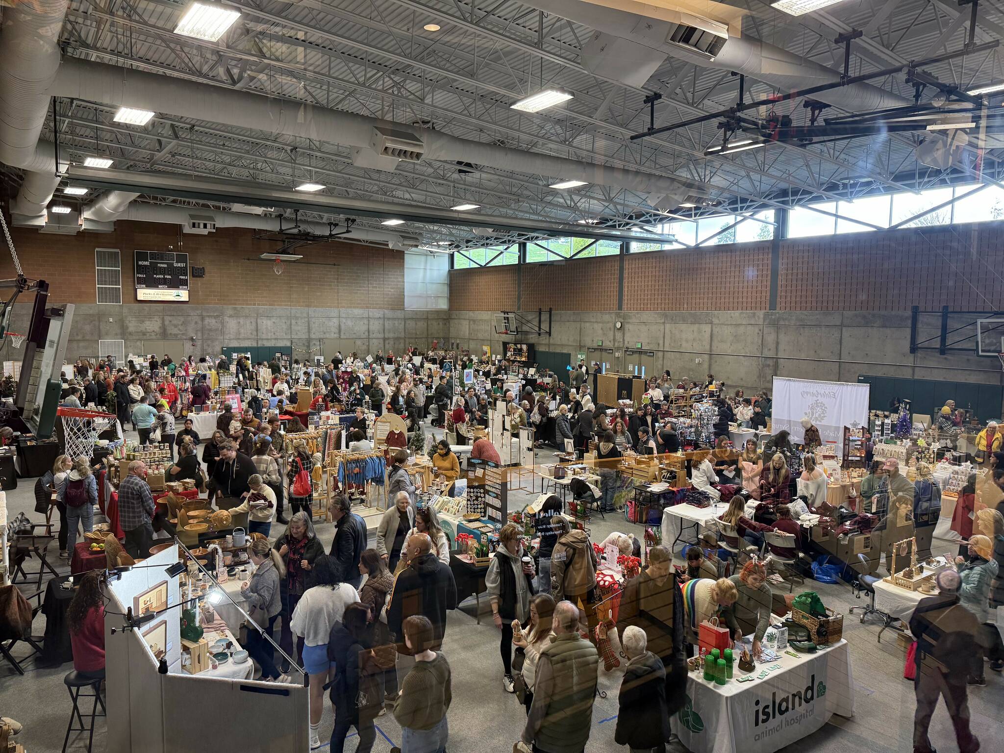 Eighty-plus vendors and tons of customers packed into the Mercer Island Community and Event Center gym for the Holiday Makers Market on Dec. 6. The city event — in direct partnership with the Mercer Island Chamber of Commerce — also featured Creation Dance Studio performances, sweet treats, photo booth, coffee and more. Photo courtesy of the city of Mercer Island
