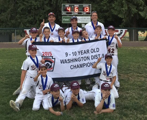 The Mercer Island 9-10 Little League All-Star team captured the District 9 championship with a 13-4 win over Issaquah Tuesday
