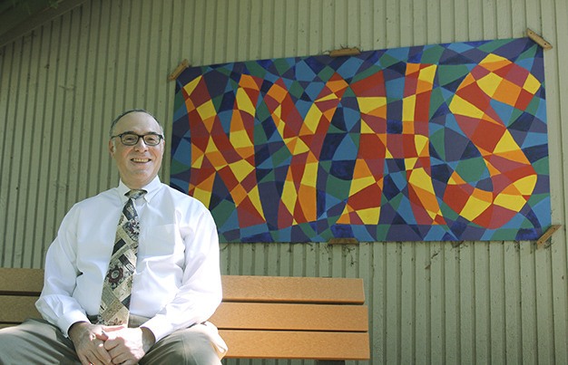 Rabbi Bernie Fox has served as head of Northwest Yeshiva High School for over three decades. He will step down from that position at the end of the 2015-16 school year.