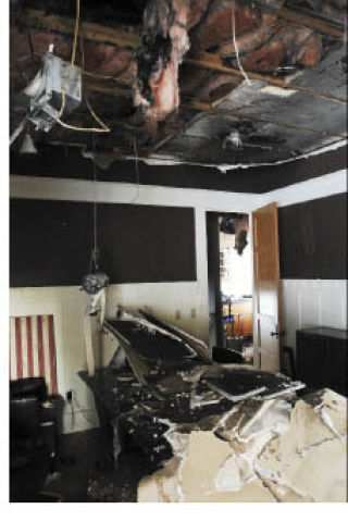 An early evening fire damaged a home in the 4000 block of 100th Avenue SE on Mercer Island Thursday.