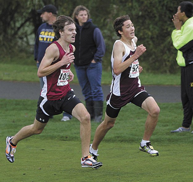 Mercer Island's Matt Wotipka races during the Twilight Invitational on Saturday