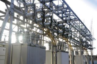 Chad Coleman/Mercer Island Reporter Puget Sound Energy and the city are working to improve reliability to South end homes by adding another transmission line down Island Crest Way to the South end substation on S.E. 68th Street.