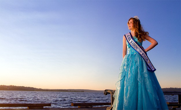 Claire Albright is the Jr. Miss Washington-World of 2011.