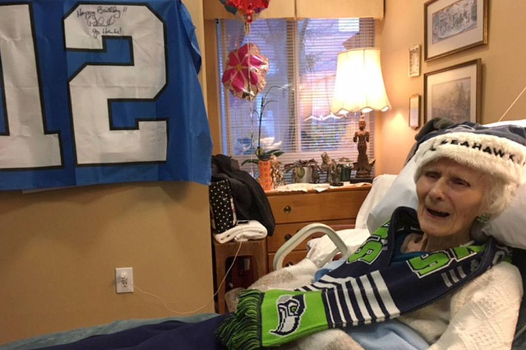 Longtime Seahawks fan in Mercer Island gets present from Pete Carroll