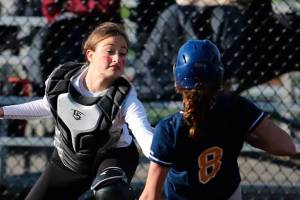 Islanders defeats Wolverines in thriller | Prep softball